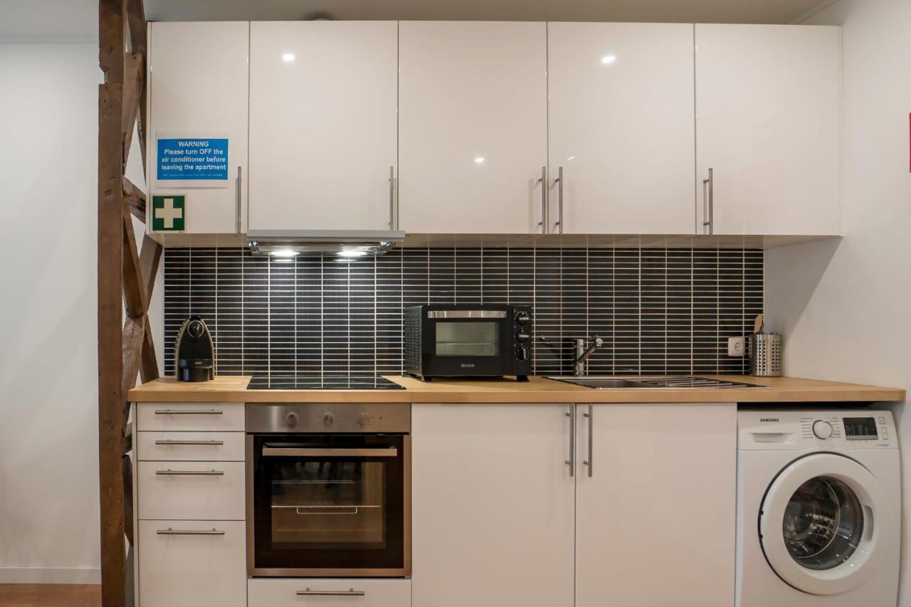 Beautiful Downtown Apartment リスボン エクステリア 写真